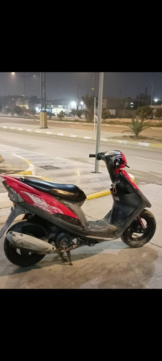 السلام عليكم ماكس عدله 120. للبيع ✅💜((دراجه بلاديه 49. مامفتوحه ….مامفتوحه))
((( كفر ..وكابريتر .. وسلف. وكلشي من الطول للطول بلاديييي)) 

((كهربايات كلها شغاله )) 

((نكره سلف باي وقت ))  

لسعر (1000) وبيها مجال. العنوان ناصريه مركز❤️‍🔥
رقمي ***********
