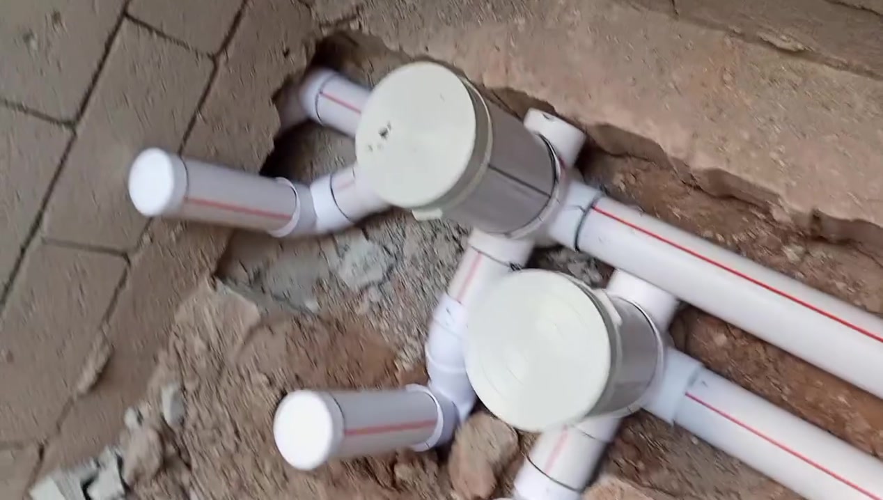 عبد تأسيس صحيات عامه مي مجاري تأسيس بي نضام طرق الحديثه متفرغ حالي كركوك *********** 
***********
