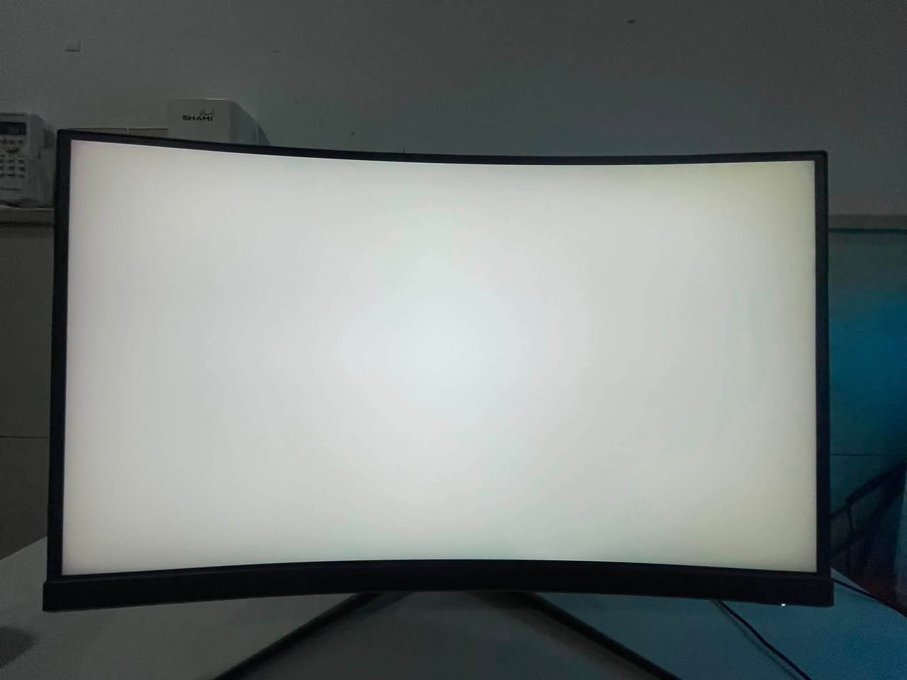 (GPU 2060 6G MEMORY 2X8 3200 MH CPU CORE I5 10400F 2.90GHz SSD NVME 256 GB HDD 1TB PWS 800W(MONITOR MSI CURVE 144HZ 24INCH) (very good for gaming design…) 
Price💰:550$ مجال
Phone📞:***********
Whatsapp

