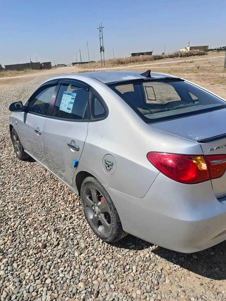 السلام عليكم أفانتي للبيع
موديل 2010 سلفر رقم أربيل نكليزي 
بيه كابون بانزين الشرعي بلموصل شرط التحويل 
نضيفه مابيه لا تقحيل ولا ضرر عدا جاملق الكدام 
مبدل الأصلي ولقديم موجود بس بي تقحيل 
المحرك جديد ما مفتوح تبريد ثلج كير جديد 
تواير نضاف حيل سياره مال جناي 
السعر 110وبيه مجال المكان الموصل الأيمن 
  منطقة  بادوش التواصل عخاص 
وتحياتي


**إذا كنت صاحب هذا الإعلان وتريد حذفه لأي سبب، رجاءا أرسل رسالة إلى الدعم الفني**