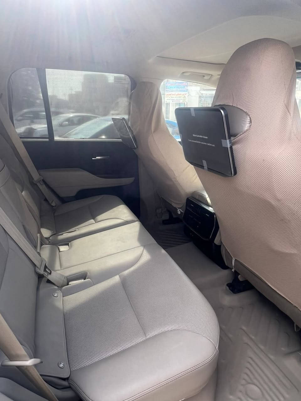 السلام عليكم لاندكروز 24 كفاله عامه 
فول مواصفات 
مكان بابل 
هاتف 📞 ***********
