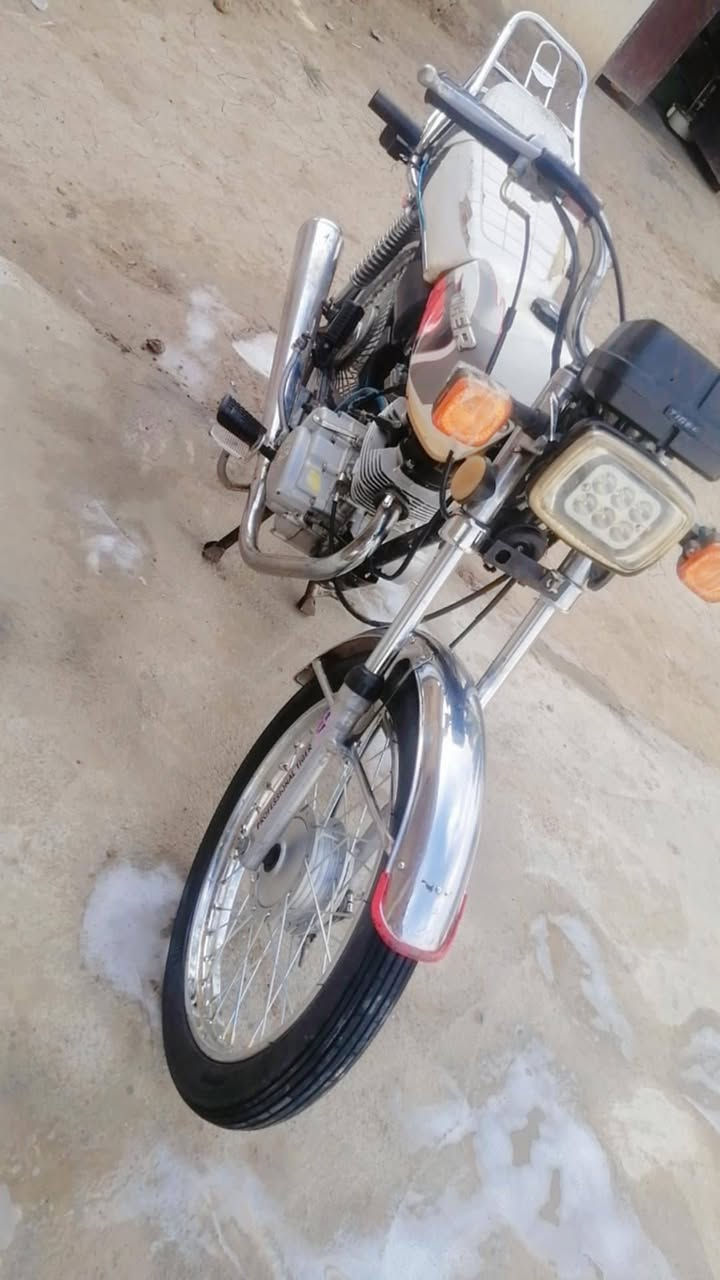 سلام. عليكم دراجه تايكر 2019دراجه.حلوه ويل جديد امامي+خلفي طك كارتون شادهن زوج دواير جدد تاخذ اوو تمشي اووراق موووجوده مكاني بعقوبة مت واجد خاص


**إذا كنت صاحب هذا الإعلان وتريد حذفه لأي سبب، رجاءا أرسل رسالة إلى الدعم الفني**