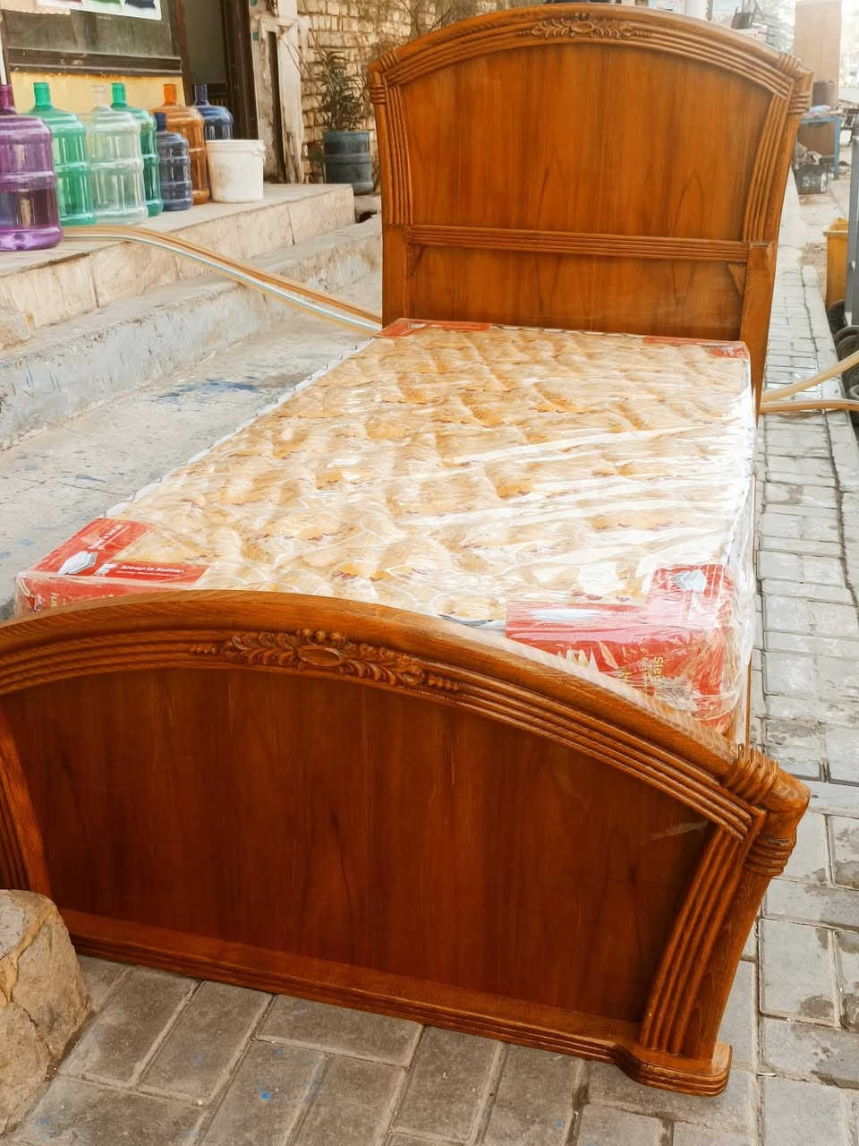 تحية طيبة للأدمن🤍
نجارة مفردات شغل تزگام درجة اولى من معملنا 💫👆
العنوان_زويريجات شارع النجاجير
سيد باقر***********
