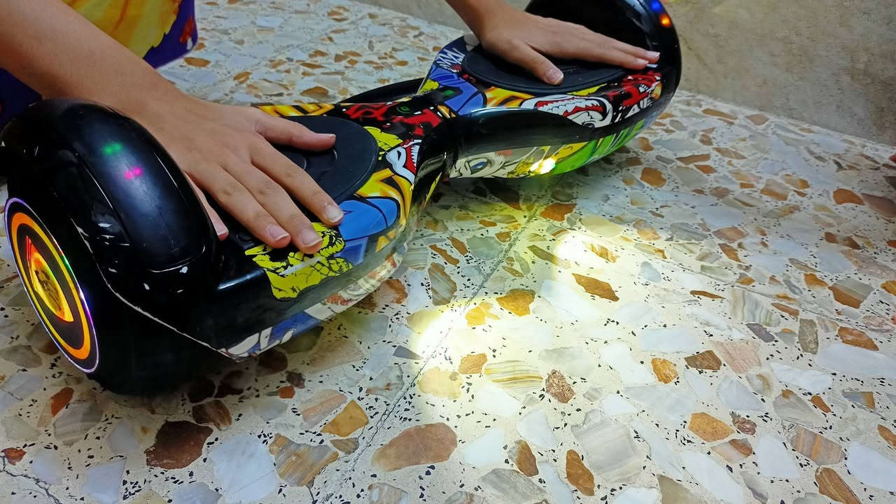 للبيع سكوتر شحن السعر 100 وبيه مجال.


**إذا كنت صاحب هذا الإعلان وتريد حذفه لأي سبب، رجاءا أرسل رسالة إلى الدعم الفني**