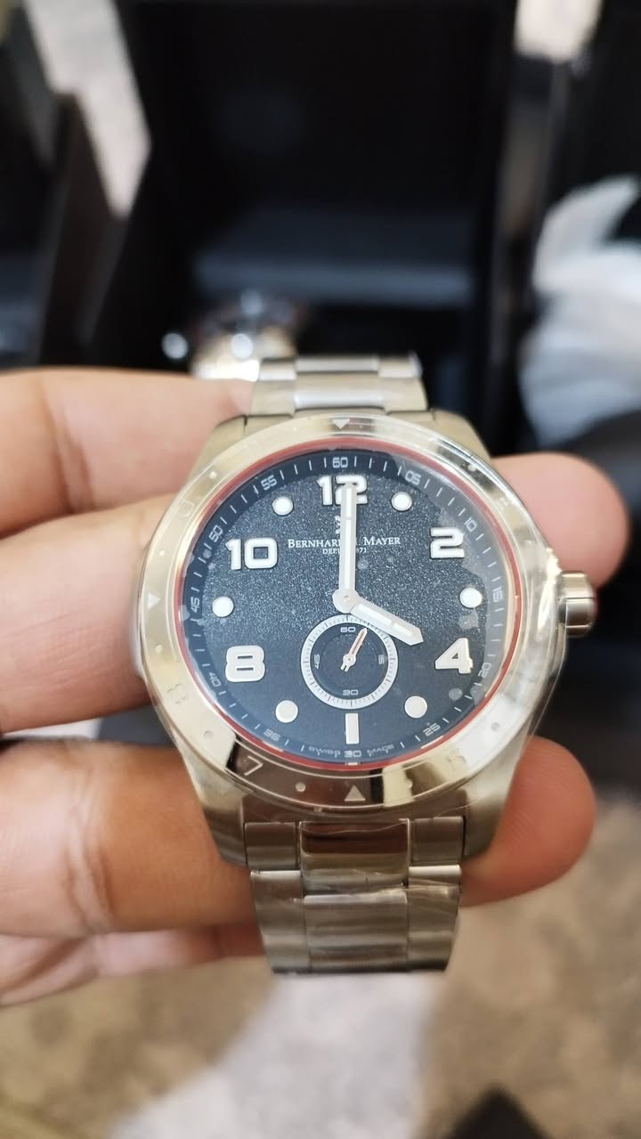 يالله  3 ساعات بيرناد اج ماير اسويسري جديد معه المرفقات الاصليه سعر القطعه 190$


**إذا كنت صاحب هذا الإعلان وتريد حذفه لأي سبب، رجاءا أرسل رسالة إلى الدعم الفني**