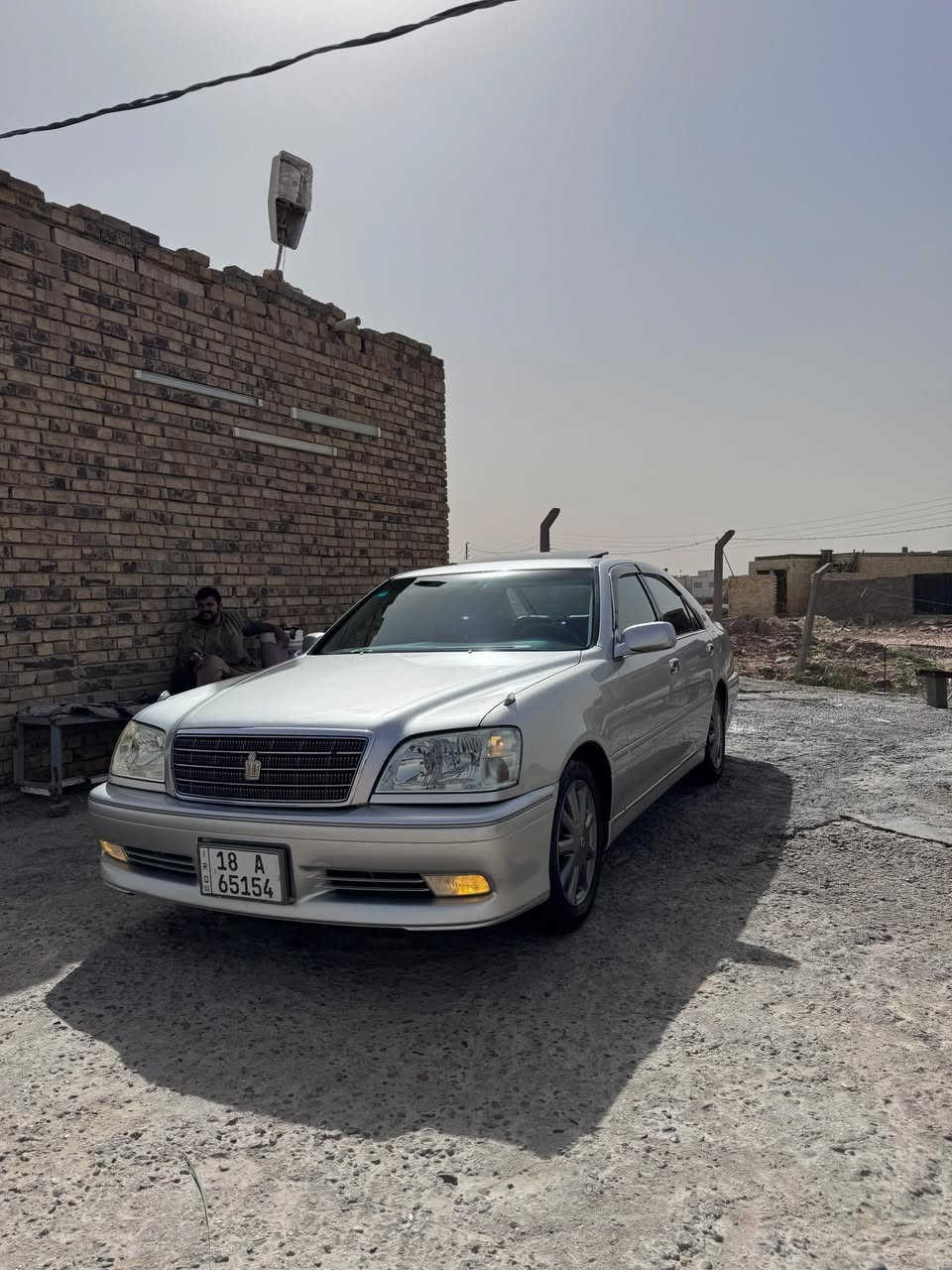 سلام عليكم  ملكه موديل 2001كفاله عامه السياره ناشفه وحلوه ولونه سلفري رقم بابل انكليزي قرار 48🫡✈️
المواصفات 

1-اربع دكم ✈️

2-السياره فتحه ❤️

3-ديفور الجبير ✈️✈️

4-تبريد خلفي 🥶🥶

5-شاصي 75🤩

6-ويل نفطي اصلي 🧐

7-برده خلفيه 🤔

8-كرستال اصل ✈️

9-تحكم ستيرن وكهرباء 🧿

10-اربع كشنات كهرباء 

11-كشنات جلد 

12-داخل بيجي 

السياره مداور ثاني يوم بسمك السعر 155وبيه مجال لشرايه 
للاستفسار الرقم ***********
