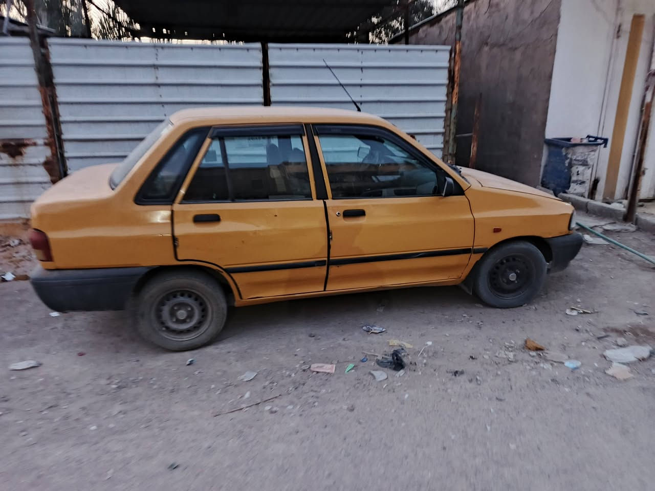 سايبا ٢٠١٣ سنوية لحد ٢٠٣١ هزه جديدة السيارة بسمي شواصي نضيفة تبريد شغال السعر ٢٩ 
المكان بغداد الأمين ***********
