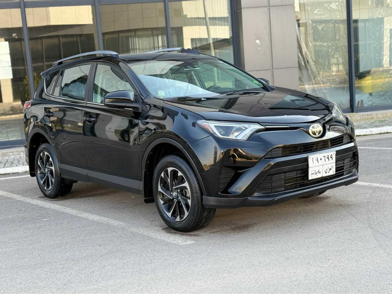 *********** watsap
تويتا (RAV 4)مواسفات LE فور ويل موديل(٢٠١٨)
محرك گير بشترت مامفتوح ماشية ٨٠ مايل
مواصفات-تحكم ستيرن كامل-ختوت شارع
رادار امامي-٣مود ماشية -eco-sport-normal
تراكشن-فورويل-حاسة-كاميرا-بعد بيها مواصفات
سيارة بيها شبر صبخ بدون دواخل سيارة باقية شركة
تخم طايات جديد صدر كهربايات كلشي بشرط انطيك
تحويل و غرامه بشرت سيارة ٨٠٪؜ نيظافة
مكان سيارة :سليمانية
سعر كلش مناسب جوه كل سوك السليمانية, العراق
