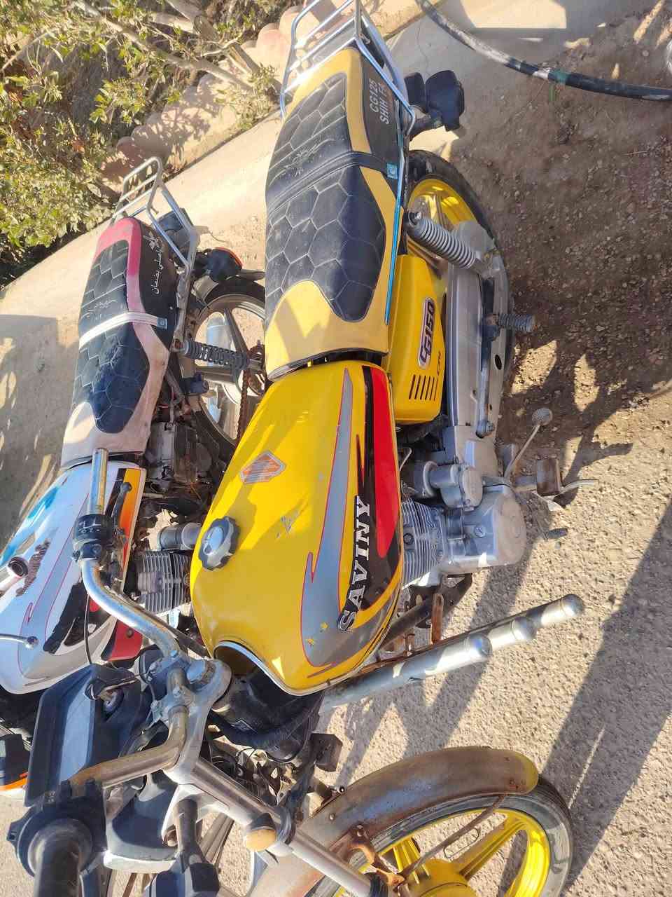 دراجه ناريه سيفان موديل 2020
شغاله وكامله

بيها أوراق أدوات بسمي

سعر 375 وبيها مجال بسيط

مكان الانبار الرمادي

رقم الاتصال ***********
