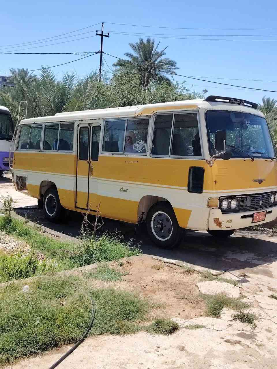 سلام عليكم سياره كصيفه للبيع سياره نضيفه كير ومكينه واكسن خير من الله دواخل نضيفه تخم تاير سياره خير من الله عندي وكاله السعر ب٤ مليون وبيه مجال ***********
