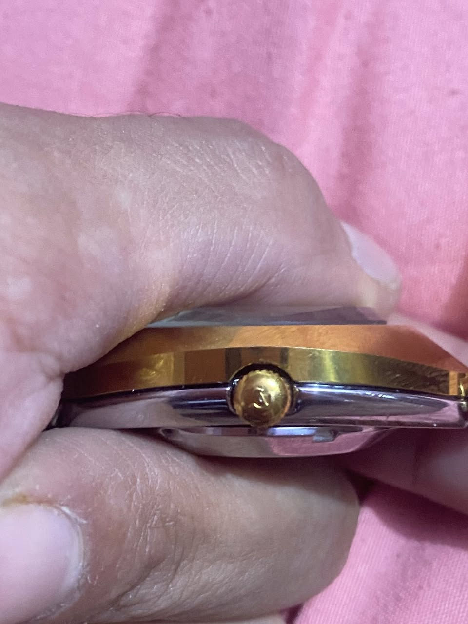 سلام عليكم
ساعه رادوا دايستر سوبر 
اوتماتيك ساعه مضبوطه مكان. نجف 
سعر خاص


**إذا كنت صاحب هذا الإعلان وتريد حذفه لأي سبب، رجاءا أرسل رسالة إلى الدعم الفني**