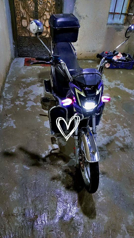 سلام عليكم دراجه هالي البيع نضيفه كلش يحتاجله بطاريات السفسار تصال
*********** يوجد وساب
