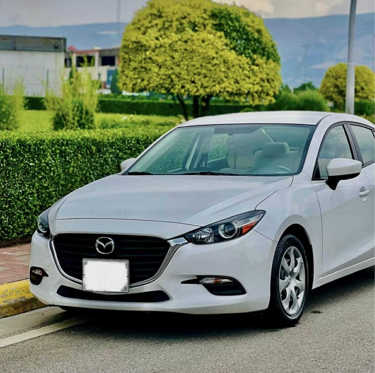 مازدا 3 مودیل 2018 خلیجی بێ بۆیاخ ***********
