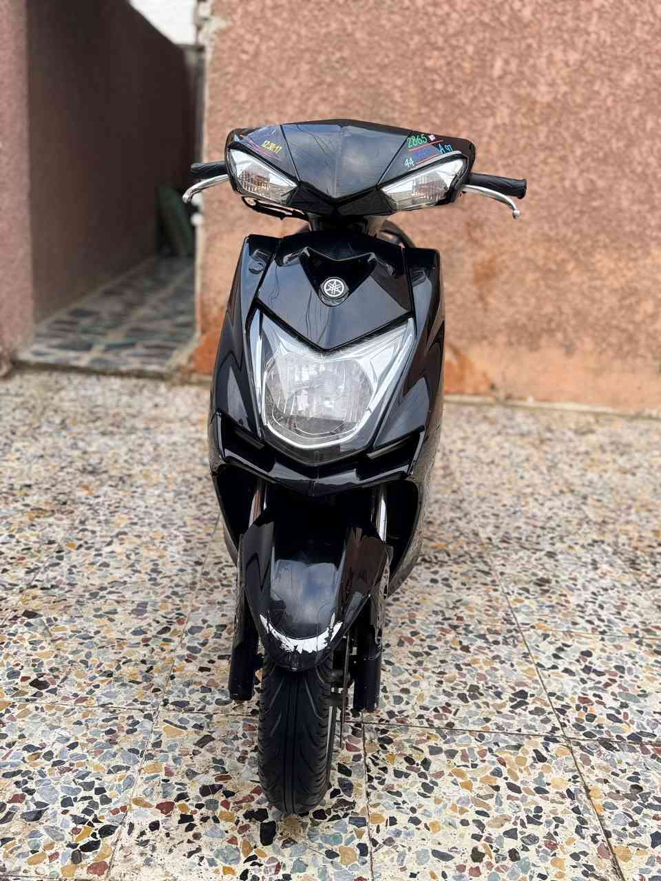 السلام عليكم درجه للبيع سكنس شمعه دراجه مال رمبه منزله علايدي دراجه كامل كهربايات نكره سلف مكان بغداد الشعب السعر مليون 250 للاستفسار ***********
