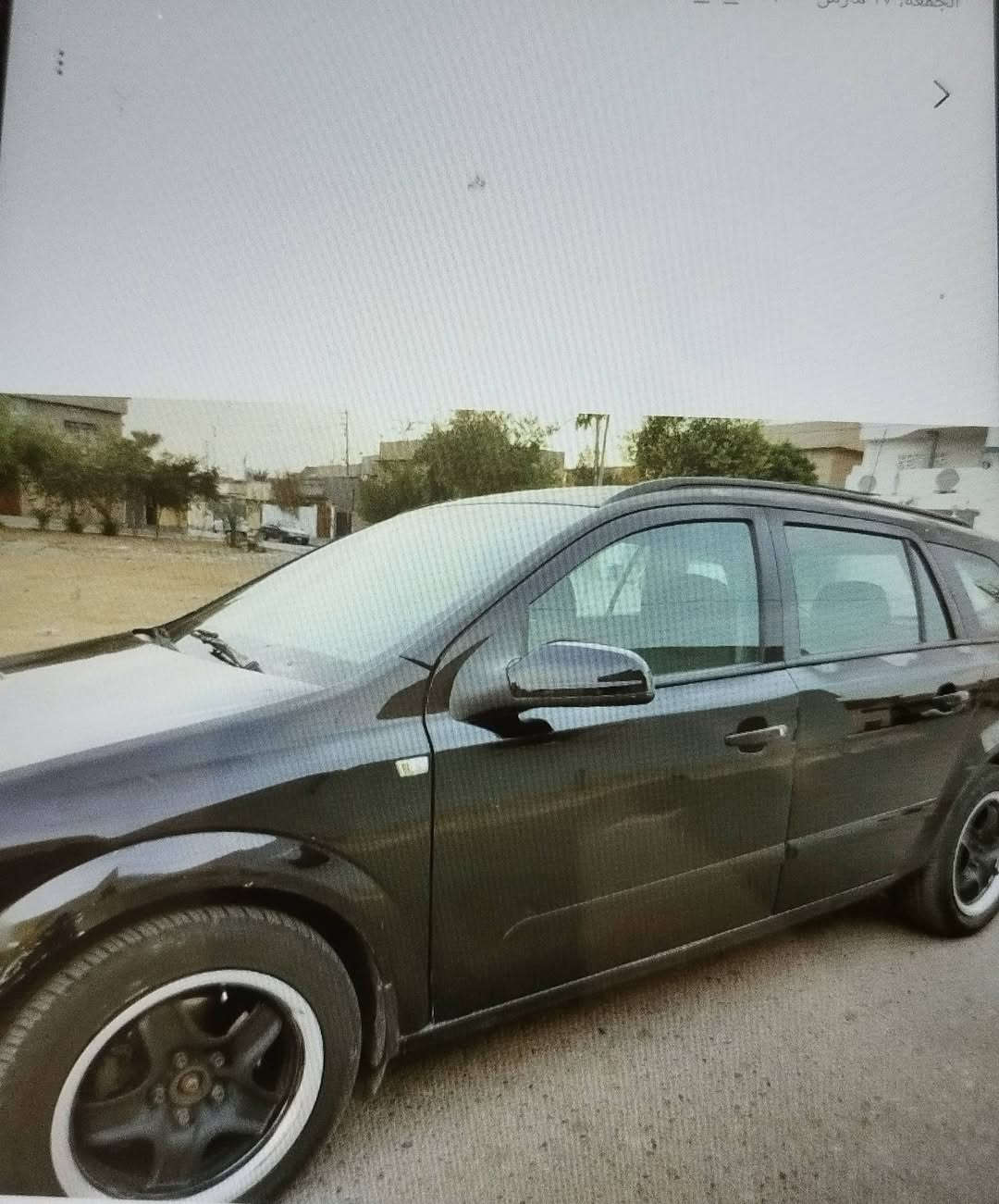 سياره اوبل استرا استيشن ٢٠٠٦
كير عادي
شاشه
كوبون بنزين
مكينه جيده لا صرف ولا نفخ
جامات اماميه كهرباء
سنتر لوك
السعر ٣٥ قابل للتفاوض
***********
