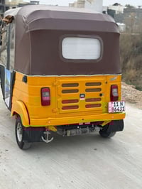 تكتك للبيع موديل 20 شهر ال 12 كفاله عامه من كلشي لاضربه لاصبغ تخم تاير...