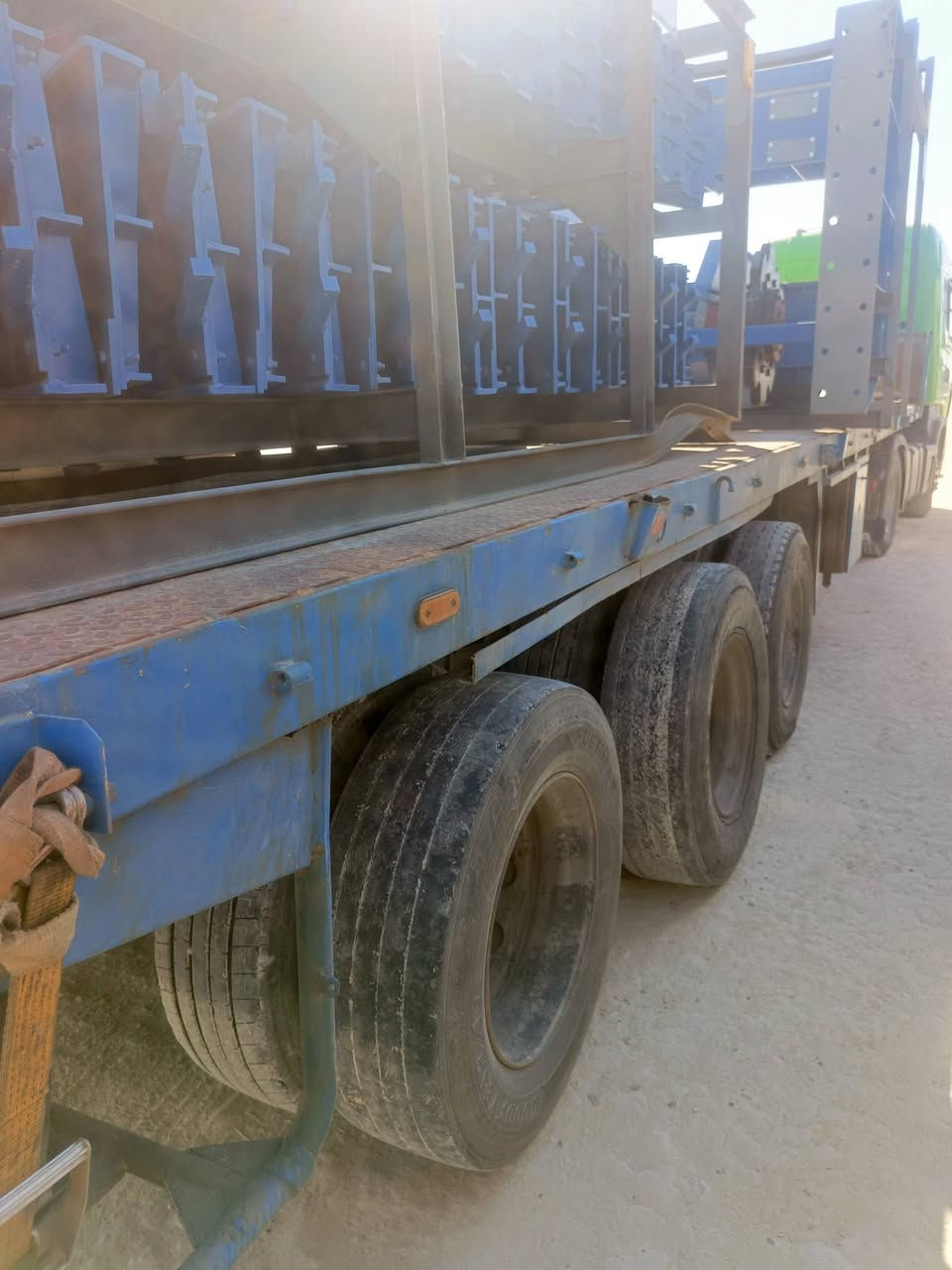 سلام عليكم عربانه 3دنكاير مزوج شاصي وجتف وصطحه مشجر فول نقصه تايرات ولايتات ورا عربانه جديده وحلوه سعر35.ورقه عنوان بصره قضاء الدير ***********

***********... 🫶🏻🍒🍒 تايرات نص عمر
