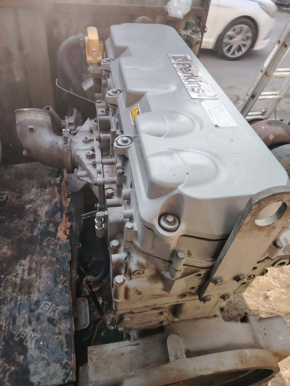 للبيع محرك بيركنز ٢٢٠٠ فار يطغ كور على الضمان سوبر شغال في بغداد للاتصال بالرقم ***********
