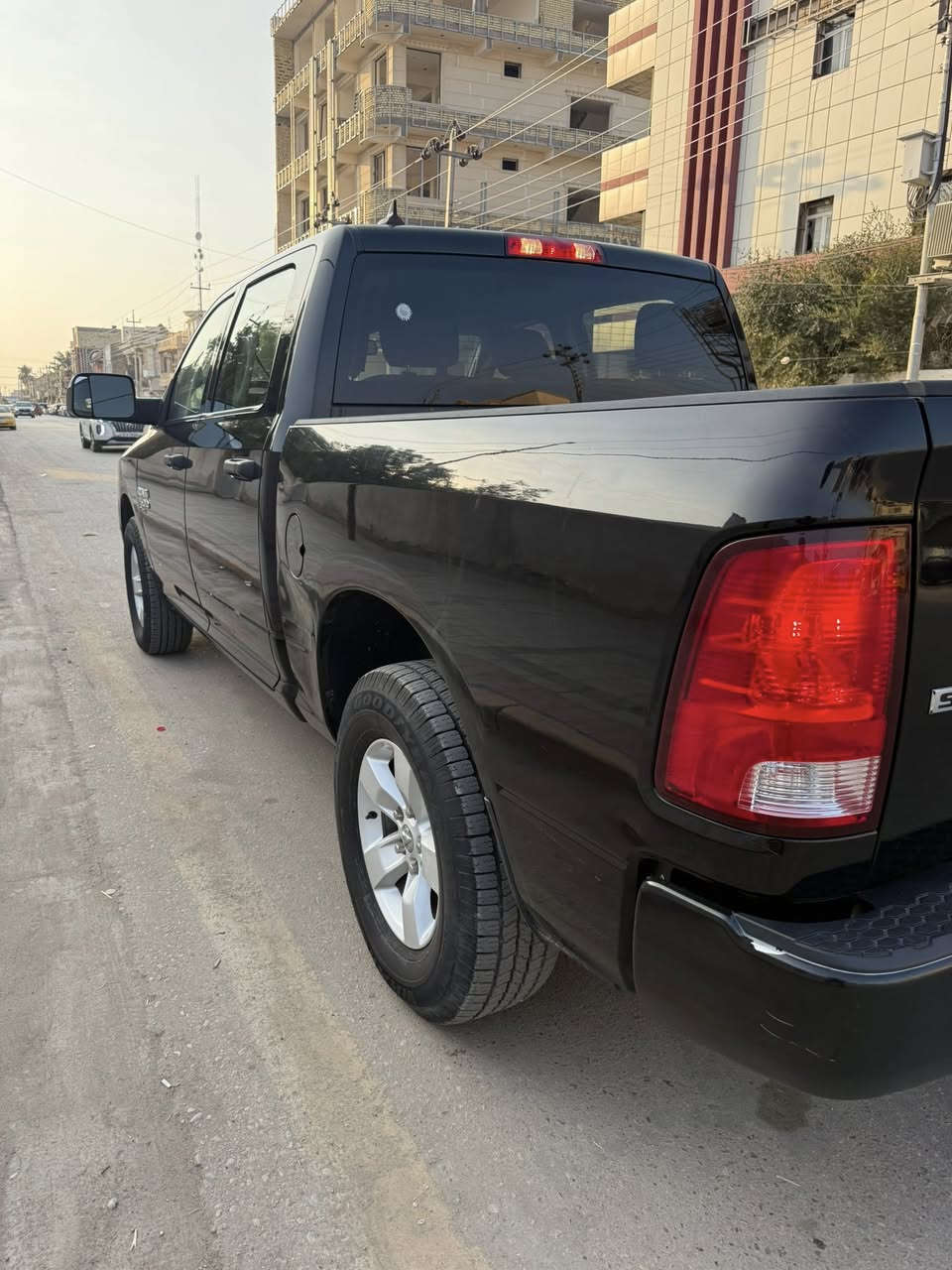 السلام عليكم
رام كلاسك 1500

موديل 2023

المحرك 6 سلندر

باب طويل بدي قصير المرغوب

مواصفاتها عادية تو وويل

حادثها من اميركا دعامية بدون ايرباك ممشا 45 ميل

ضررها مرفق بالصور 

مكان السيارة ميسان عمارة

سيارة بااسمي. ***********

للاستفسار اكثر واتساب او اتصال ممتواجد فيس ولا ماسنجر
