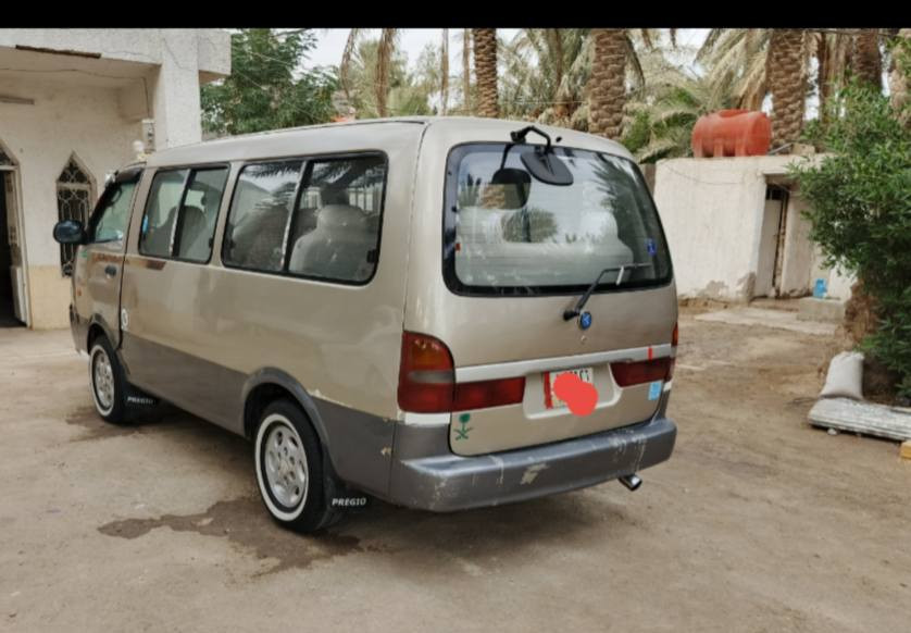 سلام عليكم كيا بريجو موديل ١٩٩٨ باسمي رقم نكليزي مدار ثاني يوم مصبوغة جمالية السعر ٦٢ وبيه مجال المكان نجف العباسية موبايل ***********
