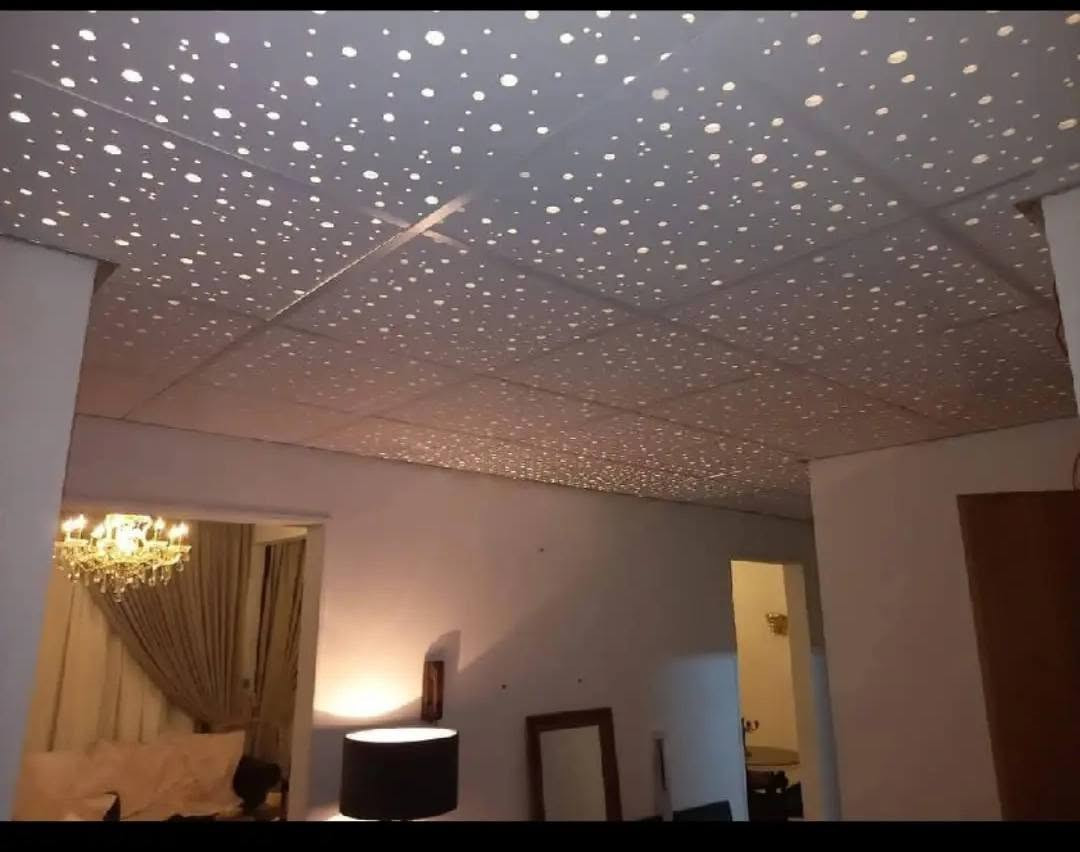 عمل جميع نواع السقوف الثانوية عمل بديل الرخام والخشب عمل الشيبورد بسعار مناسبة
توجد كوادر متخصصة السيراميك 
***********
***********
