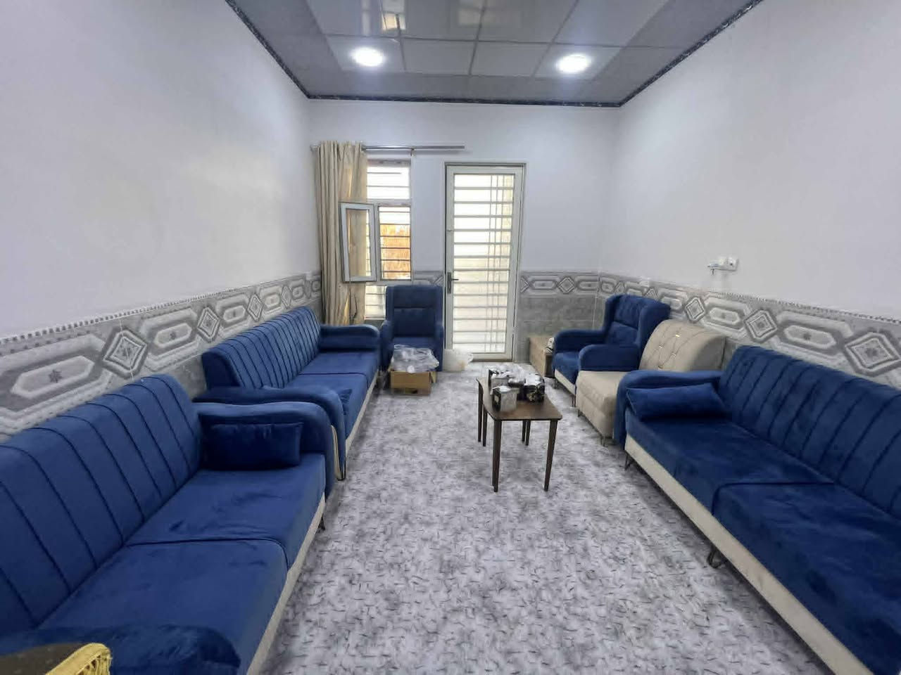 بيت ١٢٠ متر للبيع  واقع حال١٥٠ واجهه ٦  بناء
طابقيني كل طابق معزول كهرب وماء يصلح للإيجار 
واجهة مباشر ملعب الدولي
كرت بلدية ج/ام الربيعين م١١..السعر خاص


**إذا كنت صاحب هذا الإعلان وتريد حذفه لأي سبب، رجاءا أرسل رسالة إلى الدعم الفني**