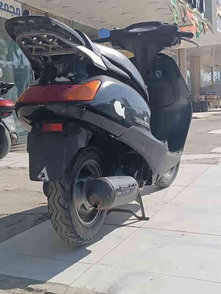 سبيسي ياباتي نضيفه كفرات اصليه ماعده الكفره الامامي مبدل بيدي دراجه نضيفه تعال شوفه بعينك تريد اتصل خاص ماكو 
*********** اتصل
