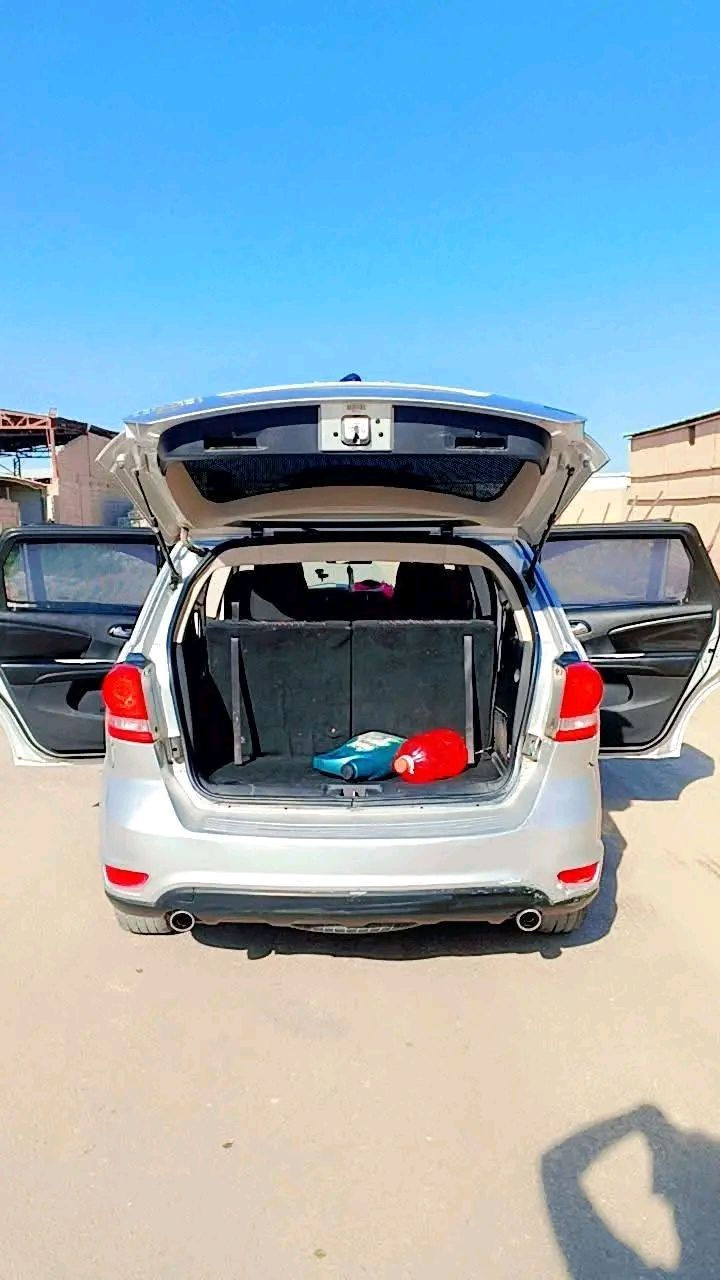 دوج جورني موديل 2011 رقم كركوك مشروع وطني تحويل
7راكب

3قطع تبريد 

محرك 3600

بصمه تشغيل بصمه ابواب 

محرك جديد صارله شهرين من شديته 

ضفيره جديده وي المحرك 

حداديه امامي شديتها قبل شهر 

تخم تاير جديد 

الضرر ( الباب الخلفي مع الجاملغ ) زائد الباب مال السائق مبدل بدون ضربه بسبب جراد 

السياره جديده وحلوه والله 

السعر 105 مكان بابل


**إذا كنت صاحب هذا الإعلان وتريد حذفه لأي سبب، رجاءا أرسل رسالة إلى الدعم الفني**