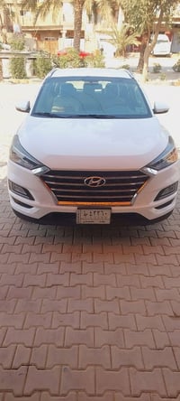 توسان  كوري  اصلي  موديل ٢٠١٩   الموصفات  فول عده فتحه.     السياره من...