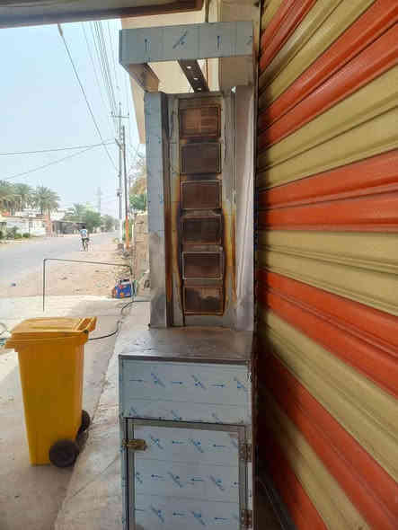 شوايه دجاج وشاورما للبيع بسعر مناسب مكاني ديالى ***********
