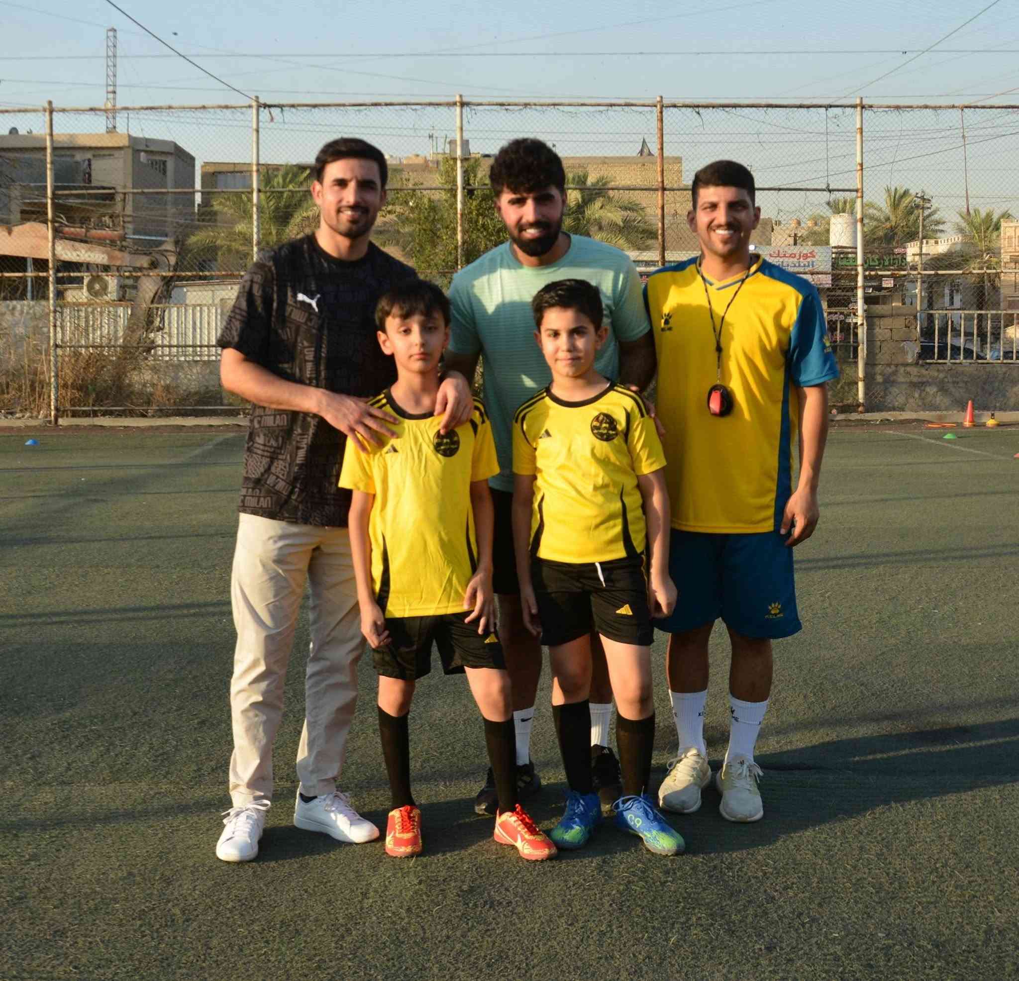 جانب من صور اكاديمية أسود الرافدين الكروية للفئات العمرية مع لاعب المنتخب العراقي علاء مهاوي ولاعب نادي الزوراء سجاد رعد .

للاستفسار الاتصال على ***********
