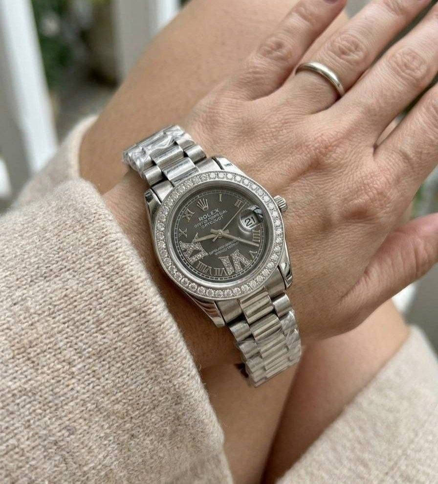 ROLEX😍
ساعة معدن ♥️
احدث اصدار و اشيك ساعه🥰
كواليتي عالي ومحترم  💪 🔥
🔥🔥🔥🔥🔥🔥🔥🔥🔥🥰
السعر ج 🤌😍😉


**إذا كنت صاحب هذا الإعلان وتريد حذفه لأي سبب، رجاءا أرسل رسالة إلى الدعم الفني**
