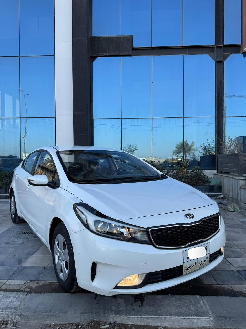 سلام عليكم سيراتو موديل 2018 سياره
رقم اربيل. سياره كفاله عامه مكينه كير تبريد كلشي جاهز مكاني نجف تخم تاير سياره جديده شراي يتصل ممتواجد ع فيس فقط اتصال ***********
