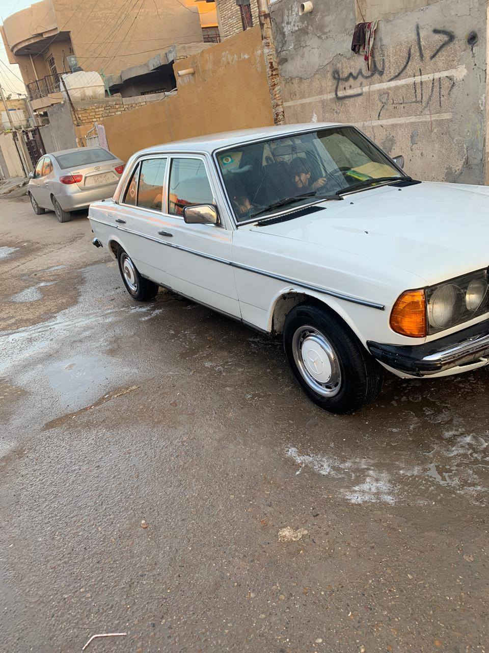 السلام عليكم مارسدس أبو جحيل موديل 1982 مكينة كير بطه 
تبريد خير من الله
المكان بغداد المعامل 

السعر 40 وبيها مجال قليل 

الرقم ***********
