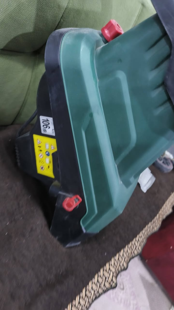 مثرامه جديده تعمل لثرم الاشجار والاعشاب لعلف الحيواني والطيور للاستفسار ***********
