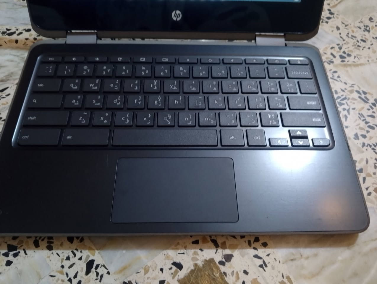 للبيع حاسبة ايباد hp 
السعر 60 وبيها مجال


**إذا كنت صاحب هذا الإعلان وتريد حذفه لأي سبب، رجاءا أرسل رسالة إلى الدعم الفني**
