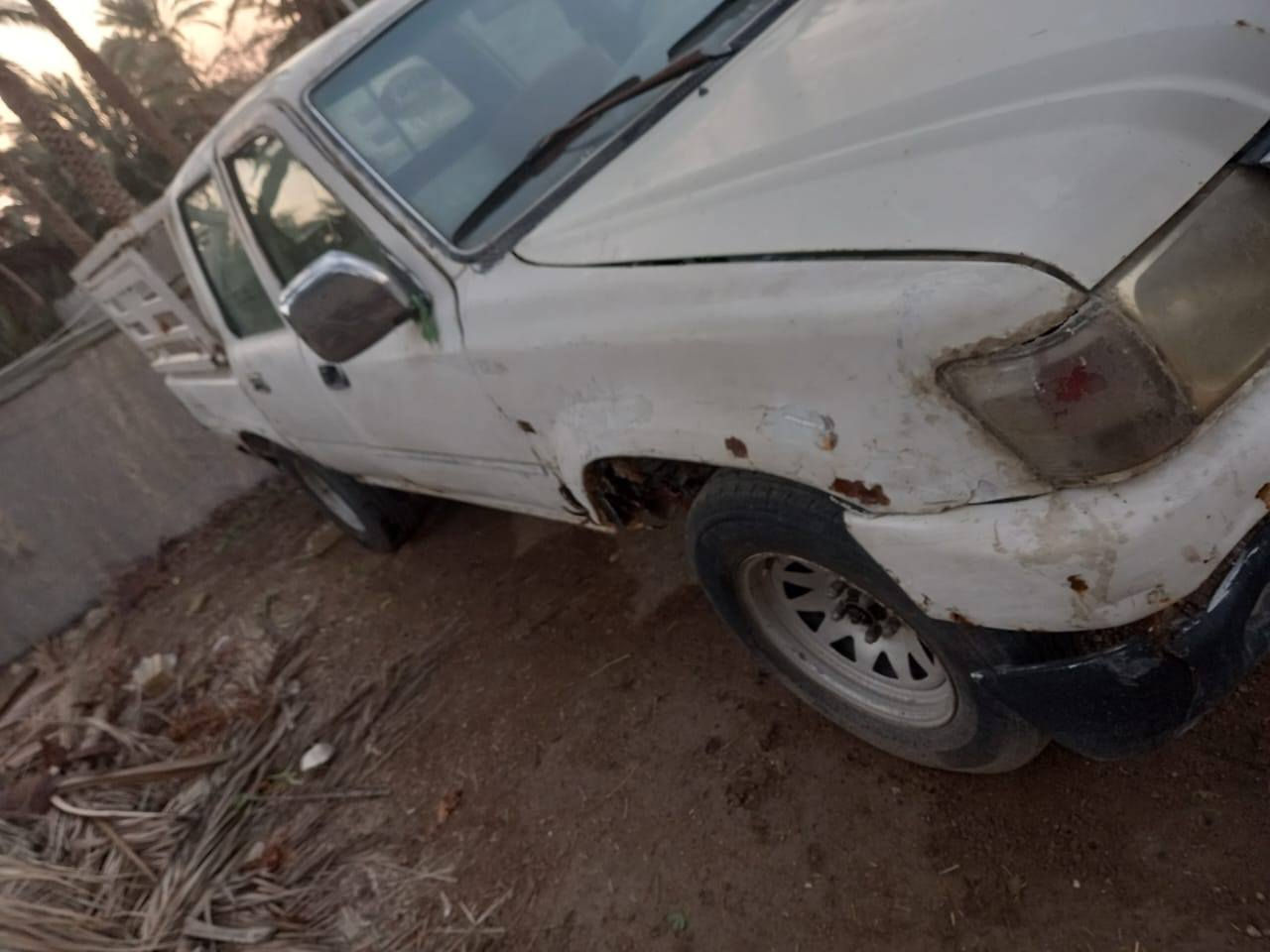 بيكم دير ٢٠٠٧رقم بابل صدامي مكفوله من الحادث بيه خياس يعني تريد سمكره مكان حله قرب  سيطرة الاثار السعر ٢٢وبيه مجال ***********
