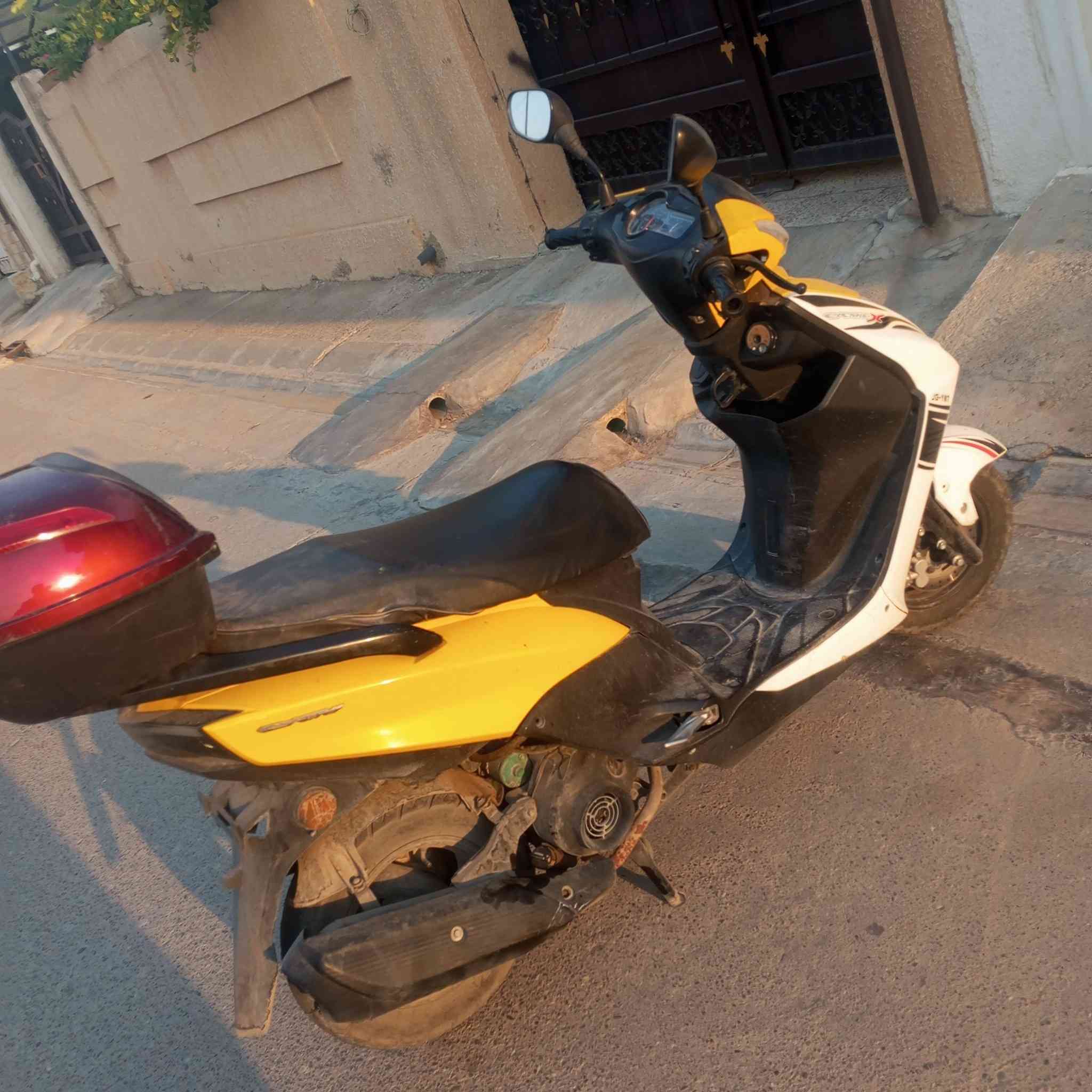 للبيع كلها بلادي جديد محتاج فلوس اريد اببعه هذا رقمي ***********
