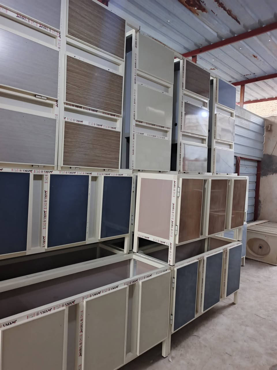 سنكات مترونص بنل ليسه بليت خفيف مرمر ثقيل درجه اولى بسعار مناسب 140 عنوان بصره *********** يوجد توصيل كميه محدوده سارع على احجز
