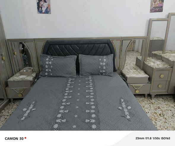 السلام عليكم غرفه تركيه اجربايه عوزه شويه لحيم الغرفه كلش نضيفه اسعر500 وهاذ رقمي***********ومتواجد وتساب
