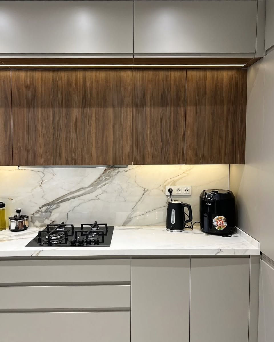 نقدّم لكم مطابخ بمواصفات عالمية وجودة مضمونة حتى 10 سنوات 💯 بتصاميم عصرية واستغلال ذكي لكل مساحة✨

🔹 تصميم وقياس مجاني. 
🔹 خامات عالية الكفاءة. 
🔹 سرعة في الإنجاز ودقة بالتنفيذ.  

▪️ تصاميم حديثة. 
▪️ إكسسوارات من مناشئ عالمية. 
▪️ النقل والشد مجاني.

🔻العنوان/ الرمادي _ شارع 100 _مقابل معمل غاز الرمادي 
🔻للأستفسار الاتصال بالرقم/ ***********
