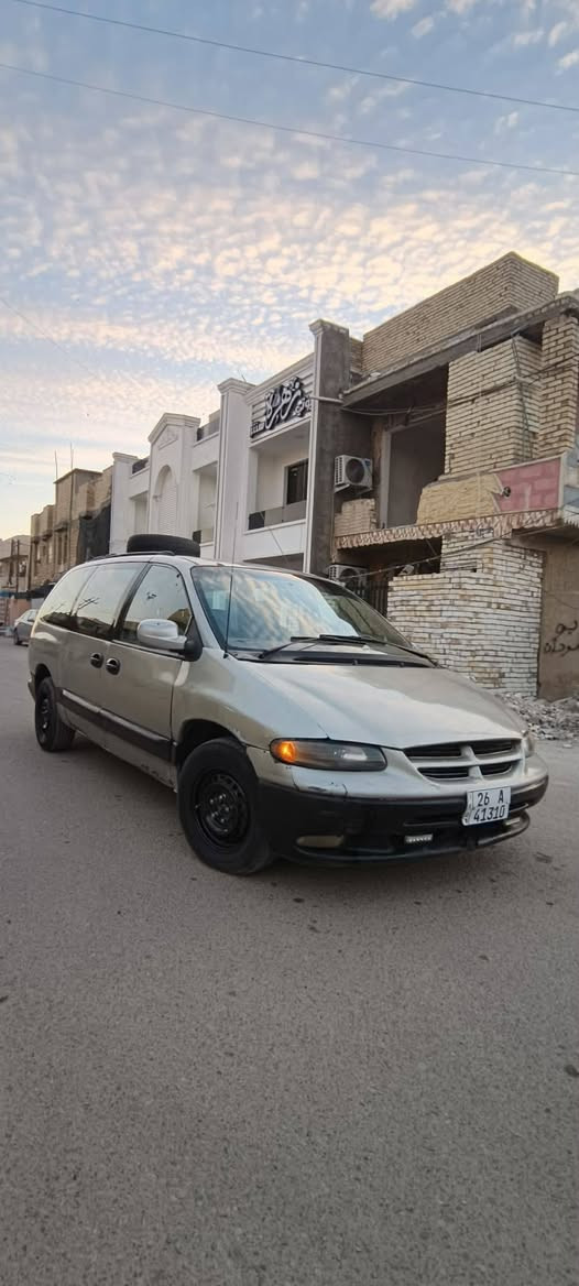 دوج كرفان كرايسلر موديل 96  7 راكب تبريد 3 قطع رقم صلاح الدين.  بسمي مكانها بغداد  السيارة جاهزة محرك مبدل حاويه كير نظيف تخم تاير جديد.كهربائيات كلها شغاله.مكانها بغداد الشعب  سعرها  38 وبيه مجال حگ الجيه ***********
