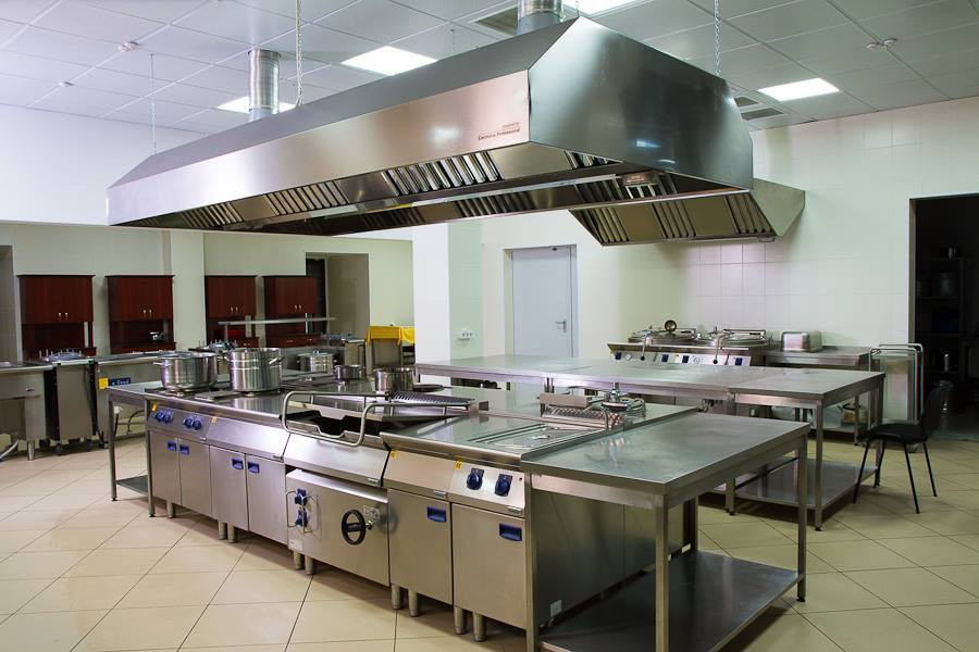 🔥 هل تفكر بفتح مشروع تجاري ؟
تجهيز مشروعك بشكل صحيح من البداية يوفر عليك الكثير من المال والأخطاء.
نحن نقدم خدمة تجهيز المطاعم، الكافيهات، الفنادق، المشافي، والمخابز من الصفر بخبرة أكثر من 13 سنة في مجال معدات وتجهيز المشاريع التجارية.
خدماتنا تشمل:
✔️ تصميم المكان والمطبخ أو القسم التجاري بطريقة احترافية
✔️ اختيار أفضل المعدات المناسبة للمشروع
✔️ توفير معدات عالية الجودة بأسعار مناسبة
✔️ ترتيب المكان لتسهيل العمل وتقليل التكاليف
إذا كنت تخطط لفتح:
🍽️ مطعم
☕ كافيه
🏨 فندق
🏥 مشفى
🥖 مخبز
تواصل معنا وسنساعدك في تجهيز مشروعك بالكامل بطريقة صحيحة واحترافية.
📩 راسلنا عبر الخاص لمعرفة التفاصيل.
*********** /  ***********
