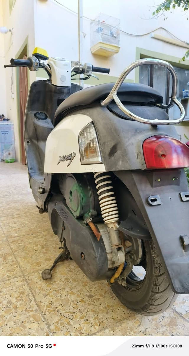 دراجه بوليس نوزل للبيع دراجه
شغاله كهربائيات دبلات امامي خلفي
كلهه بلاديه مابدل بيه اي.شي 
السعر 775الف دراجه هاذه مو سعره بس متوازي ع البيع
مكاني نجف مهندسين 
رقمي***********
