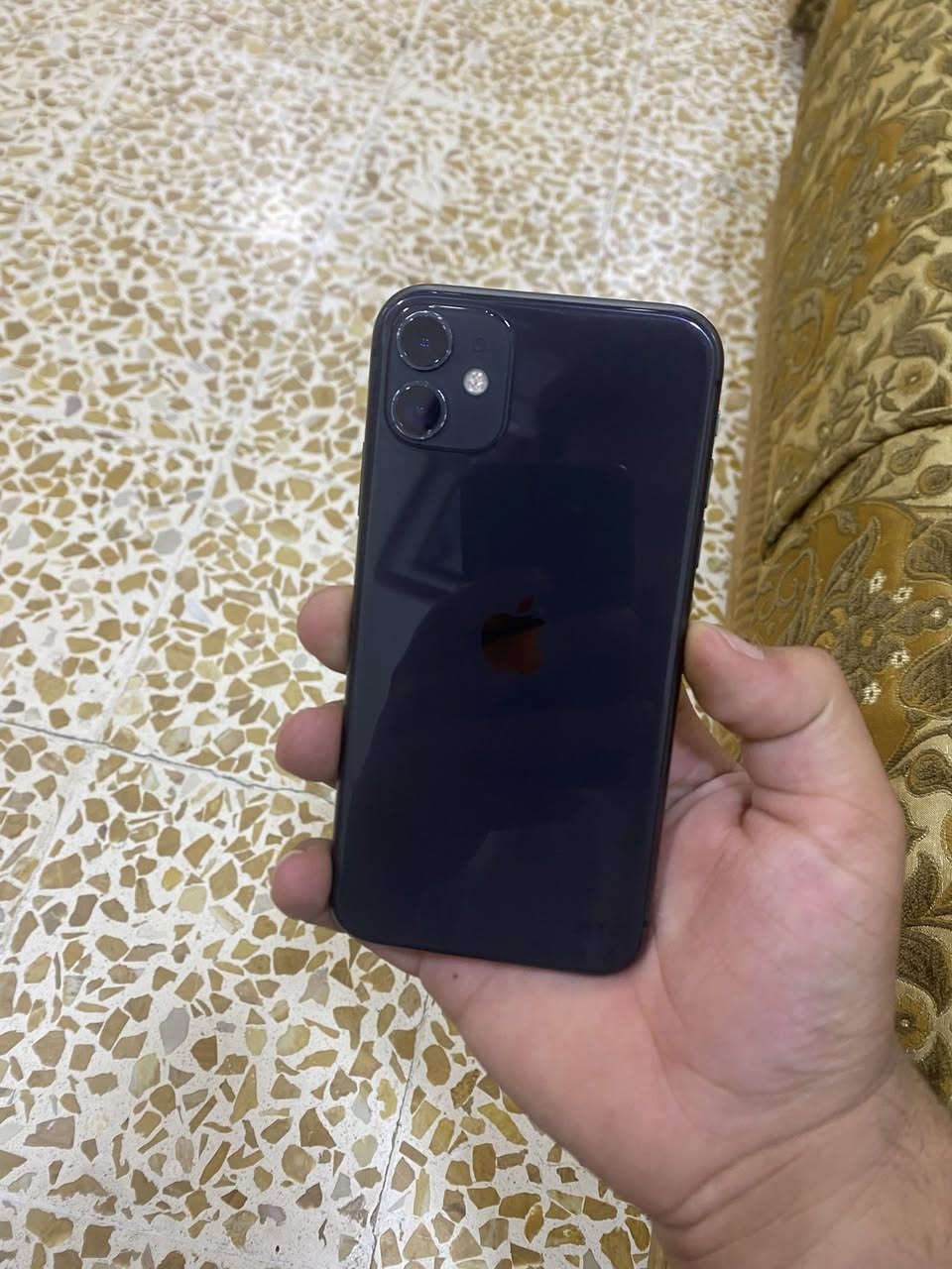 آيفون ١١ عادي
٦٤ بطاريه ٧٤ 
تك سيمكرت
مبدل شاشه فيس إيدي شغال 
سعره١٩٠ بي مجال بسيط
مكاني حي فلسطين


**إذا كنت صاحب هذا الإعلان وتريد حذفه لأي سبب، رجاءا أرسل رسالة إلى الدعم الفني**