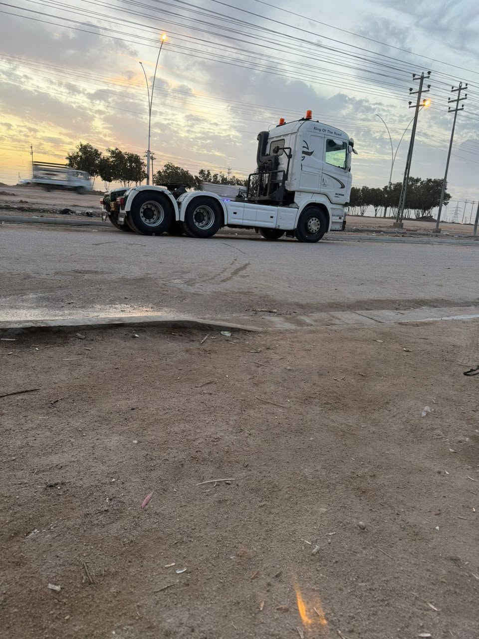 سلام عليكم  سكانيه دخول جديد 2017موديله مسجل مامعلايه  مكينه 450 عرجه مجموعه جوبلس كلاو مكفوله كفاله عامه *********** مكان سياره القرنه شرش
