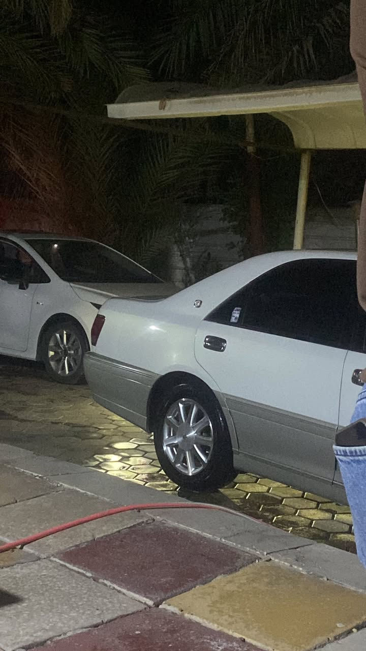سلام عليكم 
للبيع
دكمتين كرستال اصل
شاصي ١٧١ مكينة ديفور
حجم ٢٥٠٠
دخول جديد مال مزاد تحويل مباشر
سيارة جديدة طك كارتون
كفالة عامة
مديل ٢٠٠٣
مشط ايسر بلاد تفصيخ
جاهزة تخم تاير حدادة
الرقم بصرة باسمي
اريل امامي خلفي
قواعد رقم
مري شفط
اشارةًوترحيب
حافضات اقراص
دركة ام عضلات
كامرة خلفية
السعر ١٥٣ وبيهة مجال
***********
