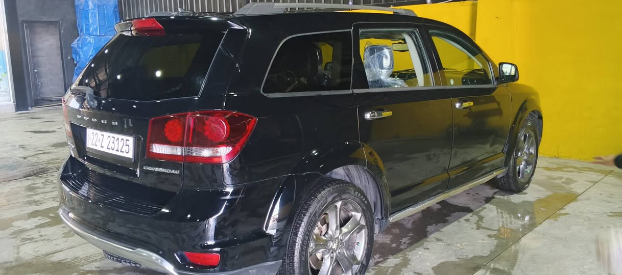 ماشاء الله 
دوج جورني 2017 مواصفات كروس ورد دفع رباعي
فقط بي شبر صبغ بدون داخل بدون ايرباك 
ماشي 148الف
رقم أربيل 
فحص و هزه صدر تاخم تاير كلشي جديد.
محرك و الگير بشرط 
6 سلندر 
مكان سياره أربيل 
***********
***********
سعر 149 ورقه و بي مجال
