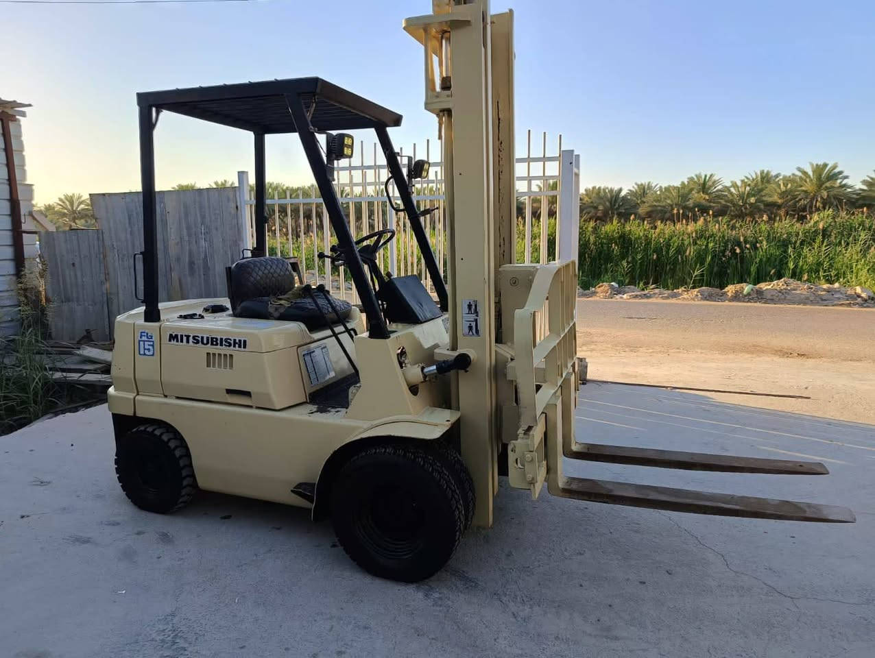 السلام عليكم رافعه للبيع شغاله 100بـ100 العنوان كربلاء حي العباس للاستفسار الاتصال على الرقم ***********مكلف بلنشر
