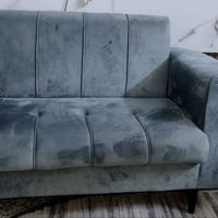 ١٠ مقاعد • نضيف • كنب